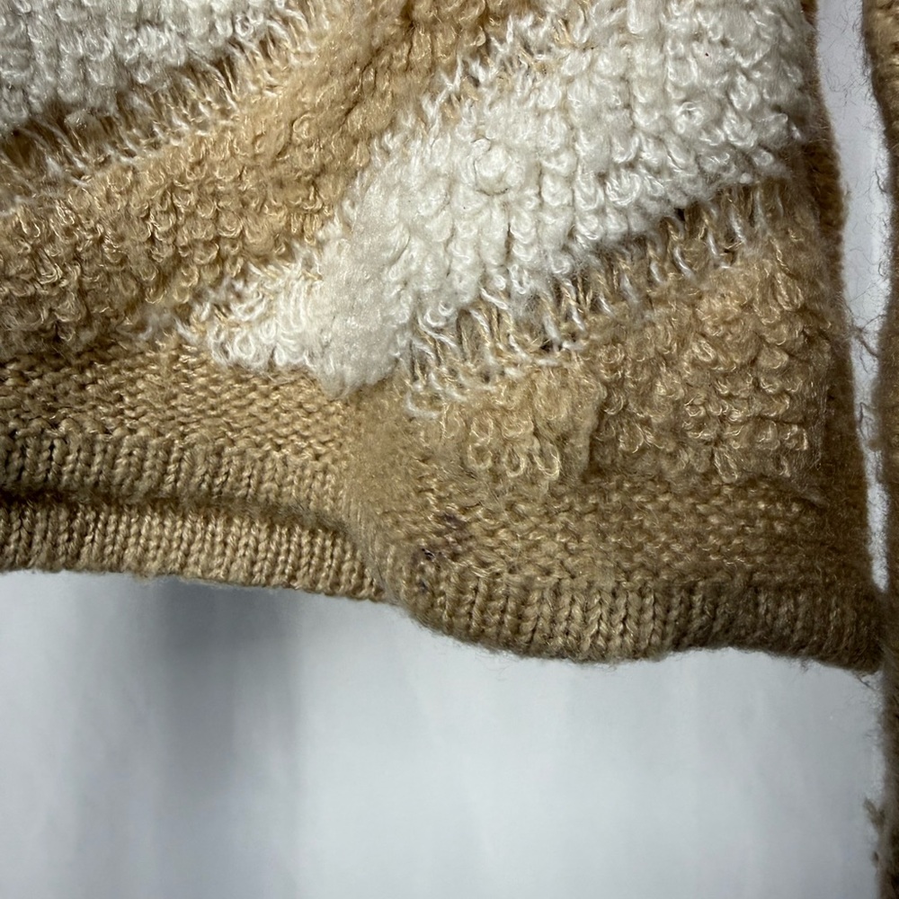 John + Jenn Chevron Pattern Pullover Sweater In L… - image 2